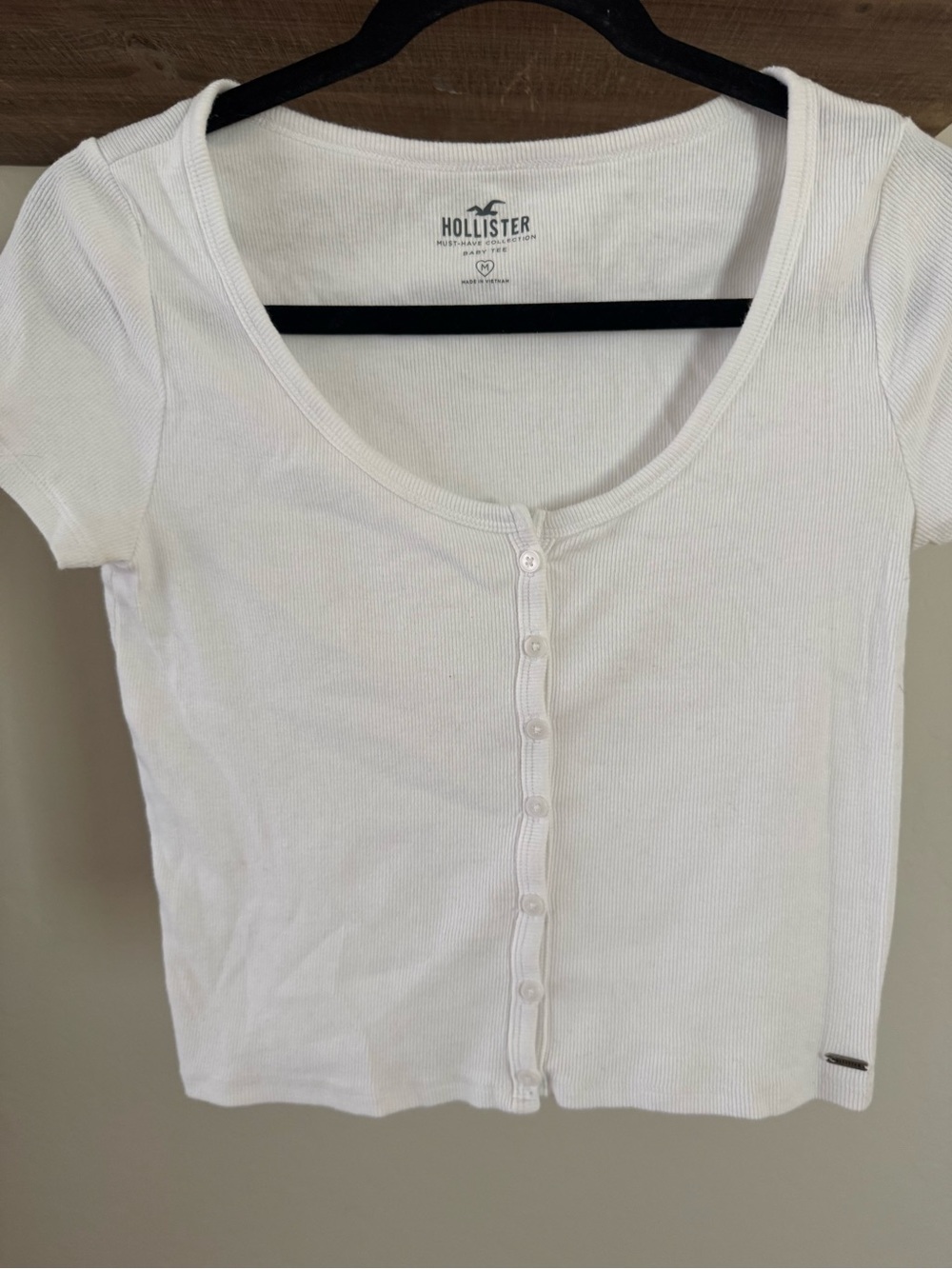 Hollister White Ribbed Button-Front Crop Top